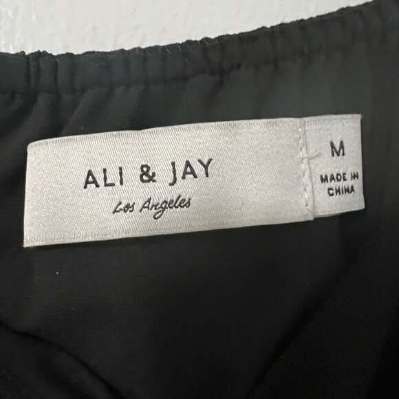 Ali & Jay "On my Mind" Mini Dress - Size Medium - NWT - Picture 4 of 10